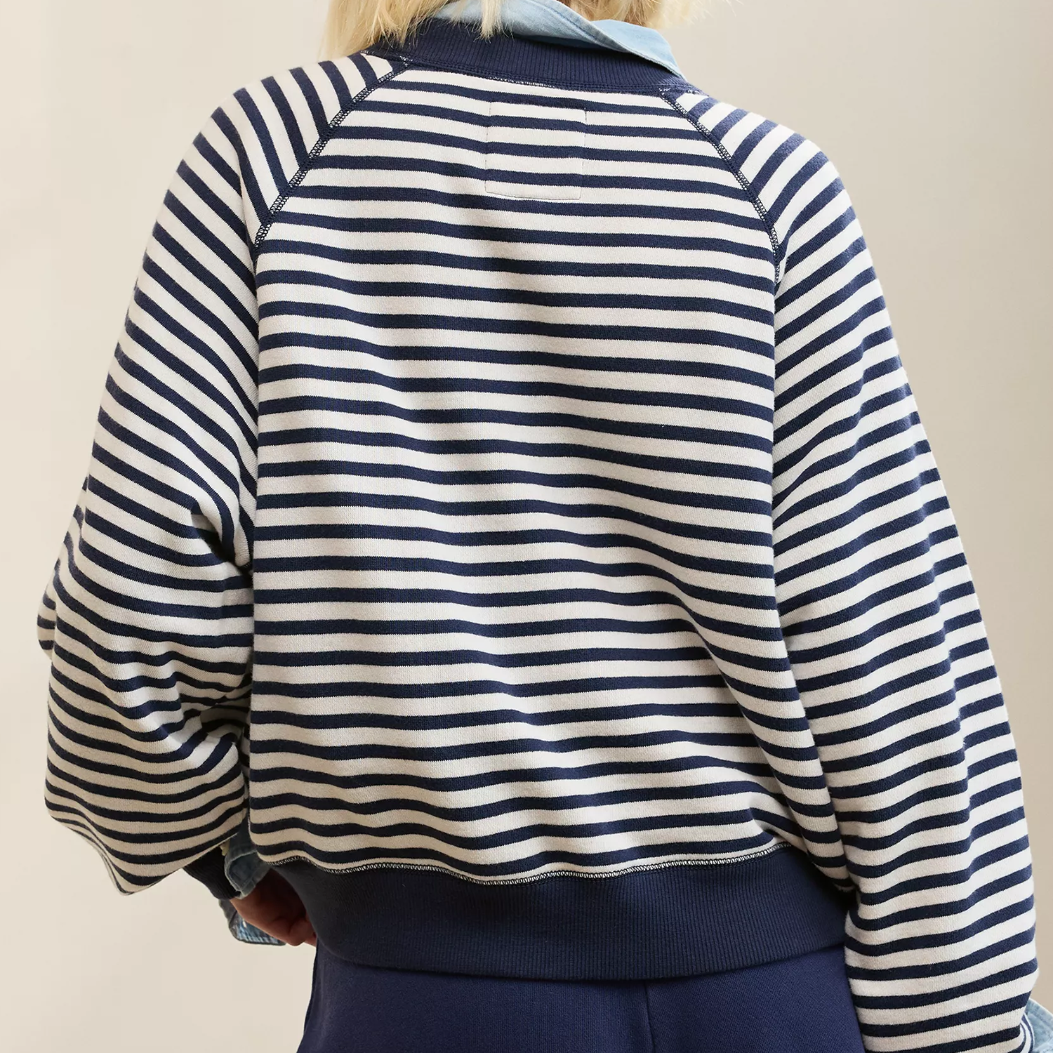Classic‑Length Striped Raglan Crew Neck Fleece Sweatshirt