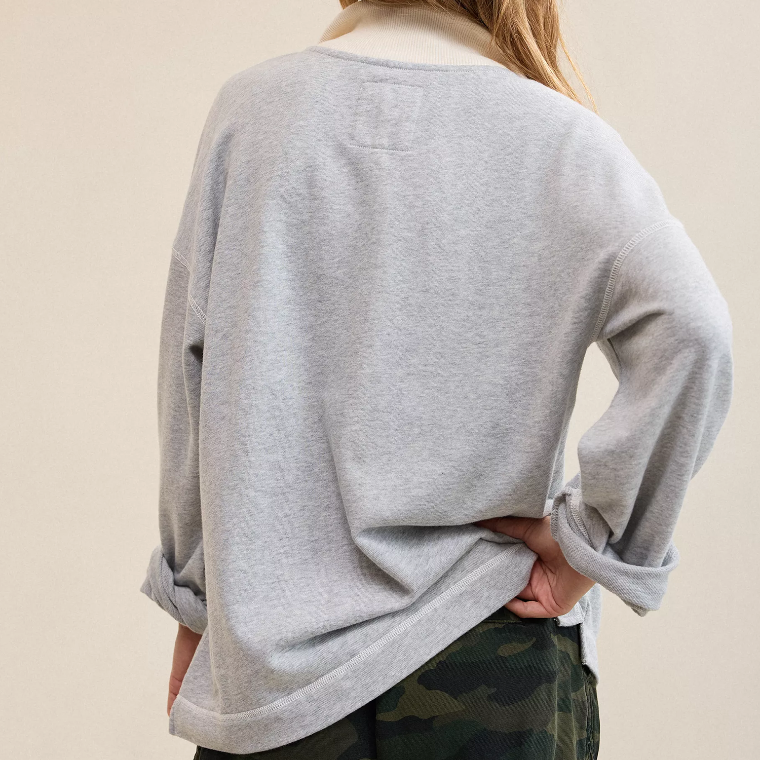 Relaxed Quarter‑Snap Collar Fleece Sweatshirt Long Sleeves